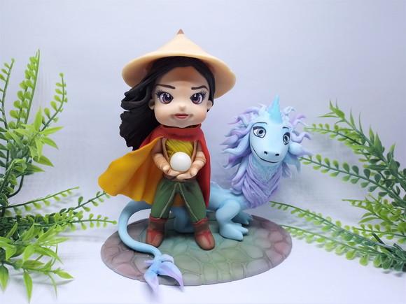 Topo Raya e Dragão + Vela (biscuit)