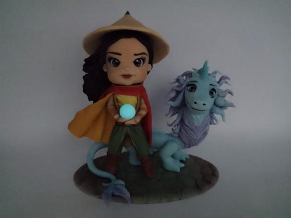 Topo Raya e Dragão (biscuit)