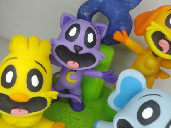 Topo Smilling Critters