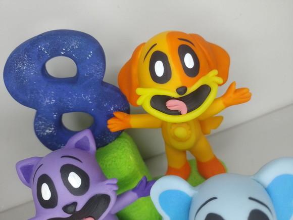 Topo Smilling Critters