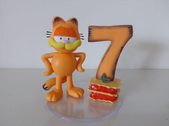 Vela Garfield - Biscuit