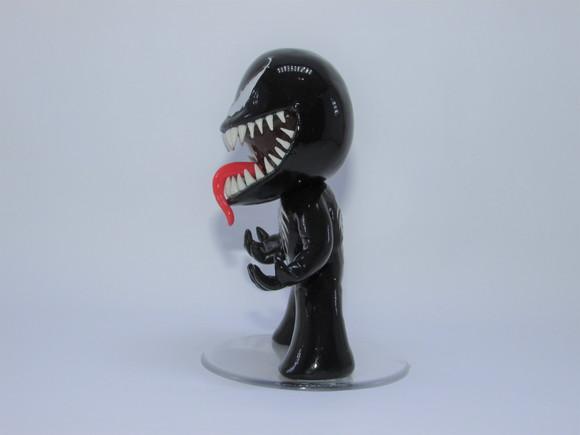 Venom - Miniatura Colecionável em Biscuit