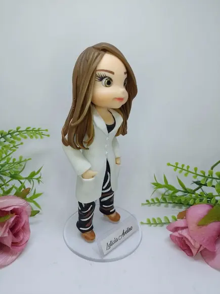Bonequinha Personalizada em Biscuit - Médica