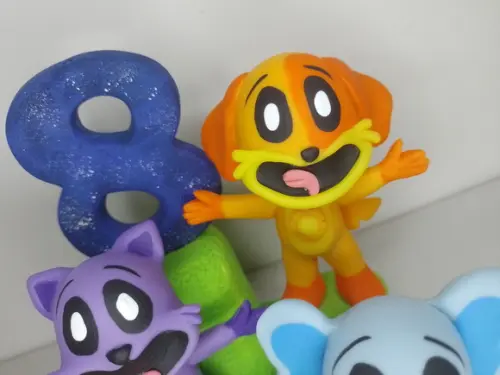 Topo Smilling Critters