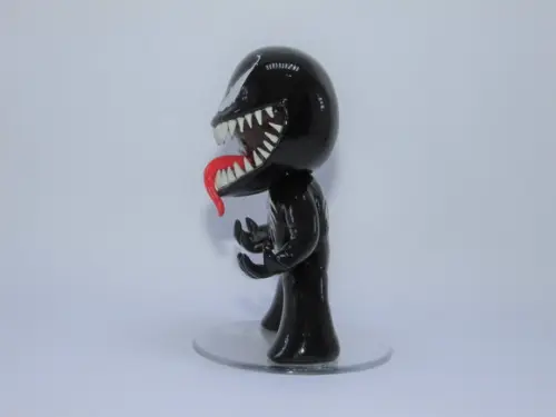 Venom - Miniatura Colecionável em Biscuit