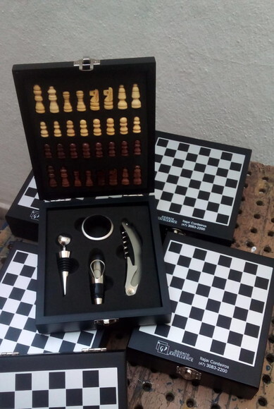 Kit Vinho Xadrez 4 Peças Personalizado