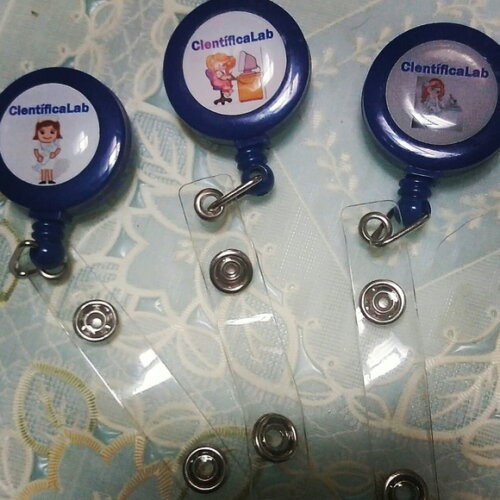 Crachá Retrátil Personalizado