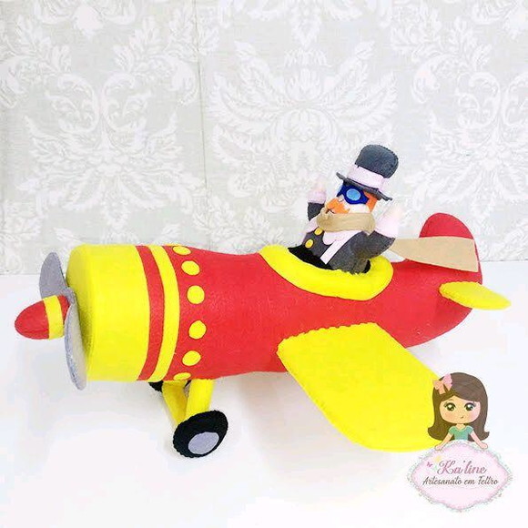 Bita no avião - Bonecos em Feltro