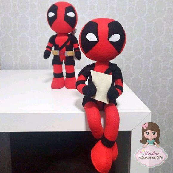 Deapool - Boneco em Feltro - 1ª PEÇA