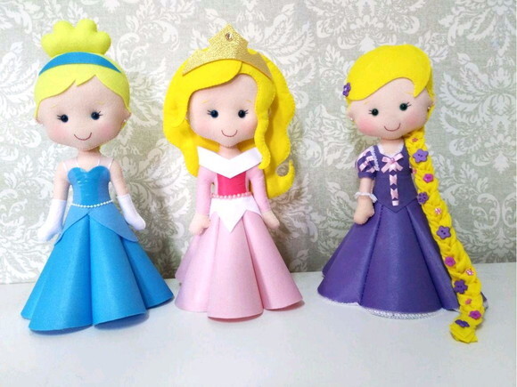 Princesas Disney - Bonecos em Feltro - 1ª PEÇA