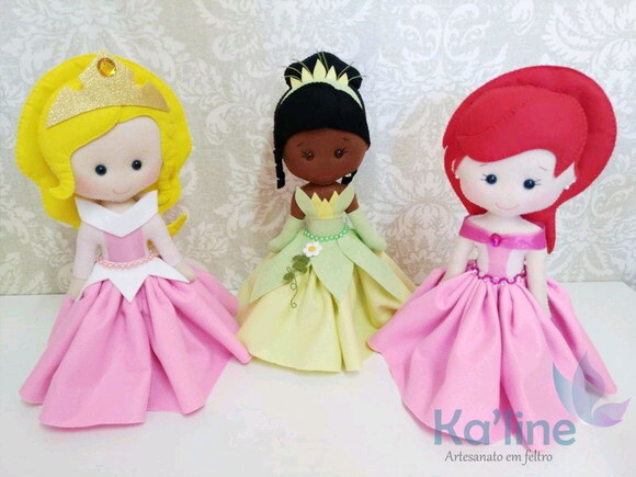 Princesas Disney Luxo - Bonecos em Feltro - 1ª PEÇA