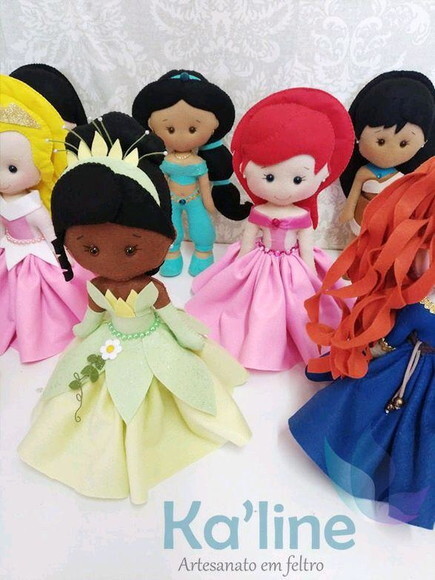 Princesas Disney Luxo - Bonecos em Feltro - 1ª PEÇA