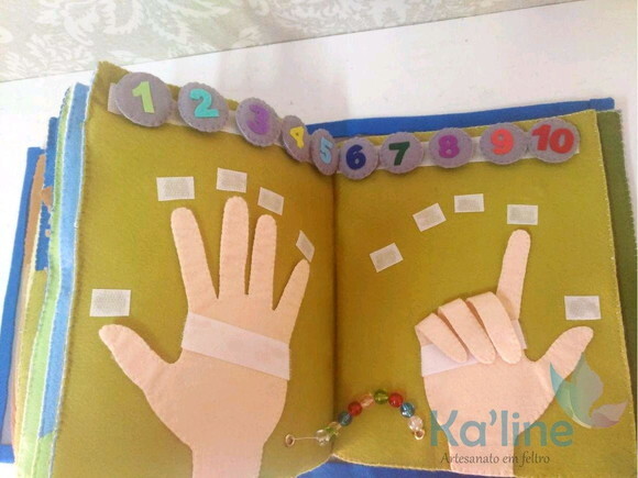 Quiet Book - Livro Sensorial