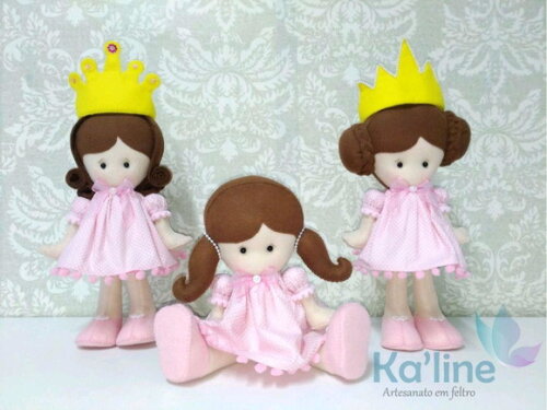 Bonecas Princesas 3D - Bonecos em Feltro - 1ª PEÇA.