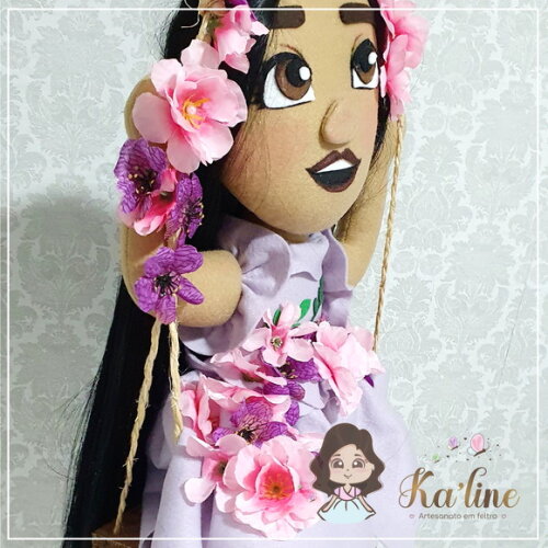 Isabela - Encanto Luxo - Bonecos em Feltro