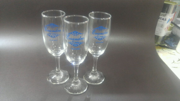 Taça de Vidro Personalizada
