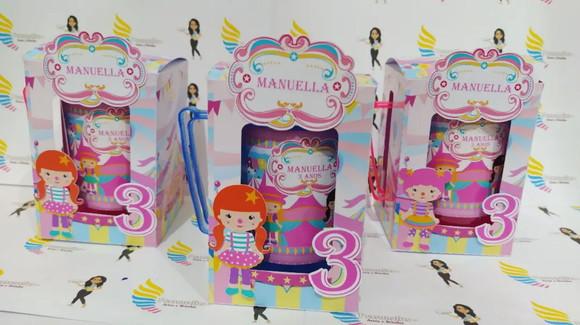 Caneca Acrílica na Caixa Circo Rosa