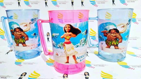 Caneca Acrílica na Caixa Moana