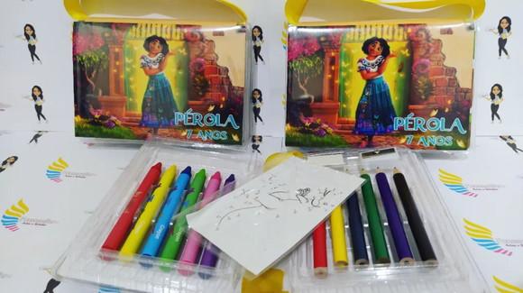 Kit Pintura estojo de colorir 18 peças Encanto