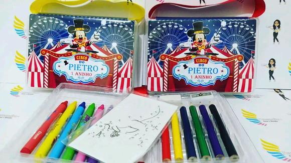 Kit Pintura estojo de colorir 18 peças Mickey Mágico