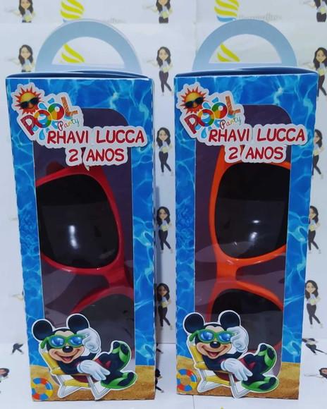 Óculos de Sol na Caixa Personalizada - Mickey Praia
