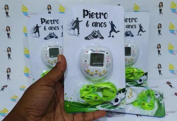 Tamagotchi Bichinho Virtual Tema Futebol