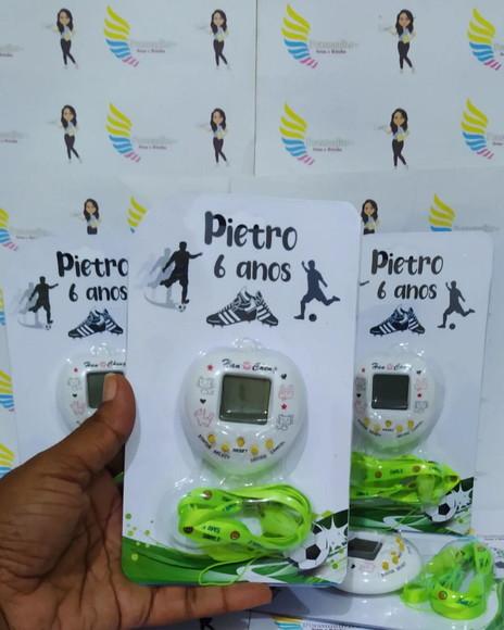 Tamagotchi Bichinho Virtual Tema Futebol