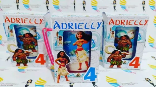Caneca Acrílica na Caixa Moana