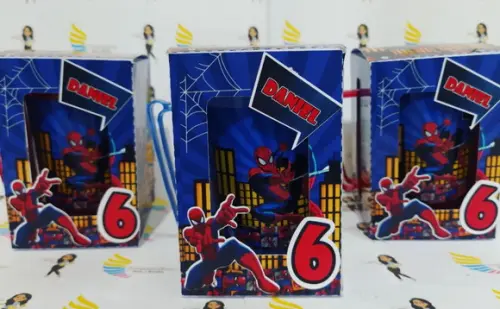 Caneca Acrílica na Caixa Homen Aranha