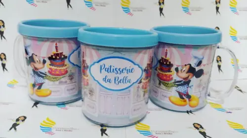 Caneca Acrílica Rosqueavel Minnie Confeiteira