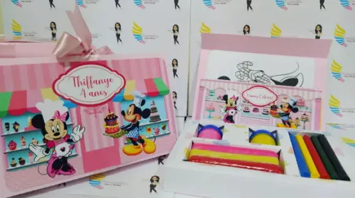 Kit Diversão Minnie Confeiteira