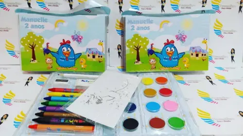 Kit Pintura Estojo de Colorir Galinha Pintadinha