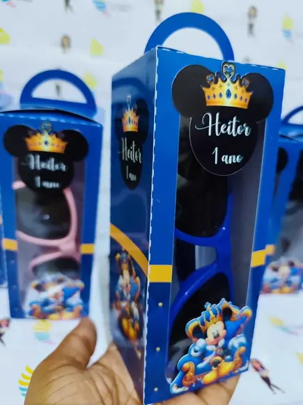 Óculos de Sol na Caixa Personalizada - Mickey Realeza