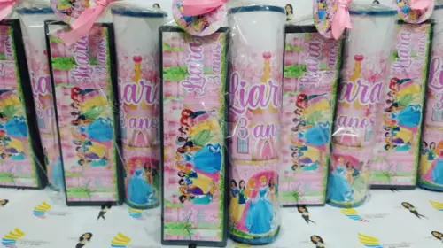 Pega Vareta e Dominó Princesas