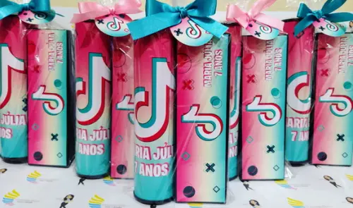 Pega Vareta e Dominó Tik Tok