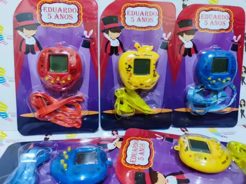 Tamagotchi Bichinho Virtual Circo Tradicional Menino