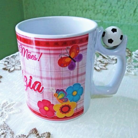01 Caneca em Cerâmica Personalizada Dia das Mães