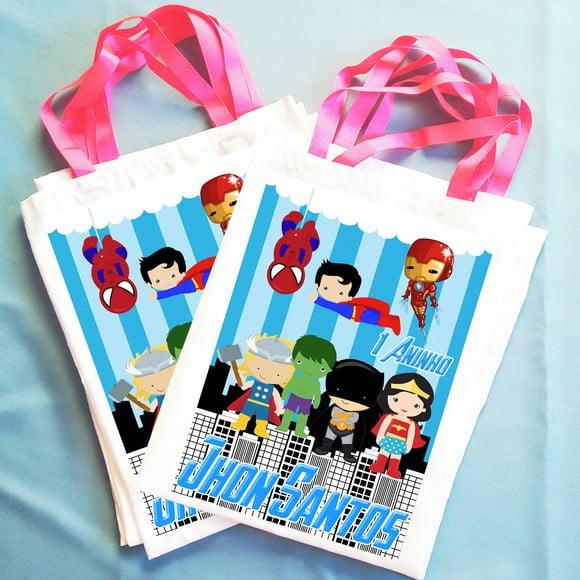 Kit com 10 Bolsinhas Sacolinhas Personalizadas Vingadores