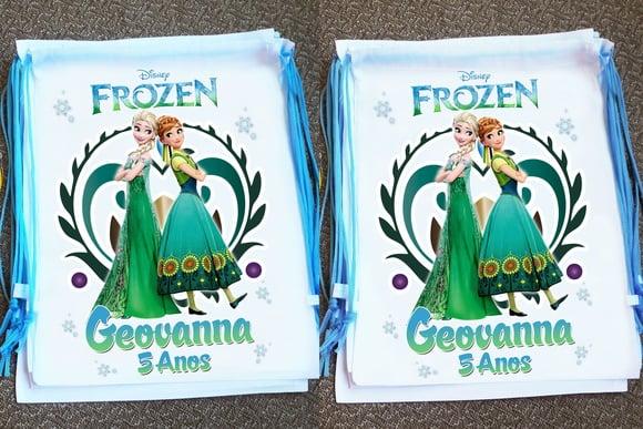Mochilinha Ecobag Sacochila Personalizada Frozen Fever