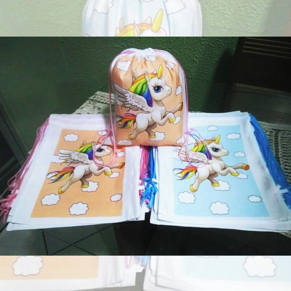 Mochilinha Ecobag Sacochila Personalizada Unicórnio