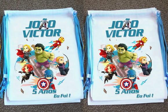 Mochilinha Ecobag Sacochila Personalizada Vingadores