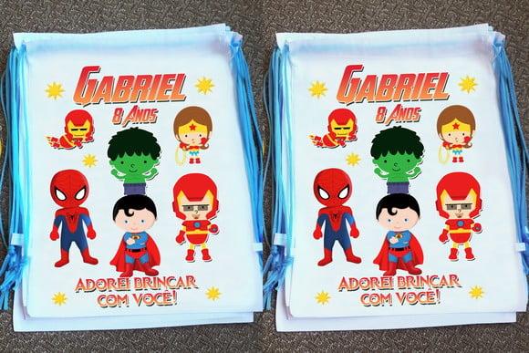 Mochilinha Ecobag Sacochila Personalizada Vingadores