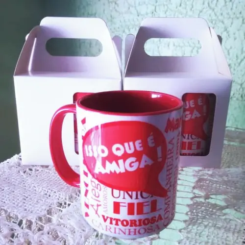 01 Caneca em Cerâmica 350 ml Personalizada Amiga