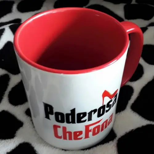 01 Caneca em Cerâmica 350 ml Personalizada Poderosa Chefona