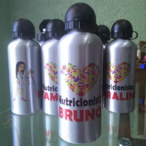 01 Squeeze Garrafinha 500 ml Personalizada Nutricionista