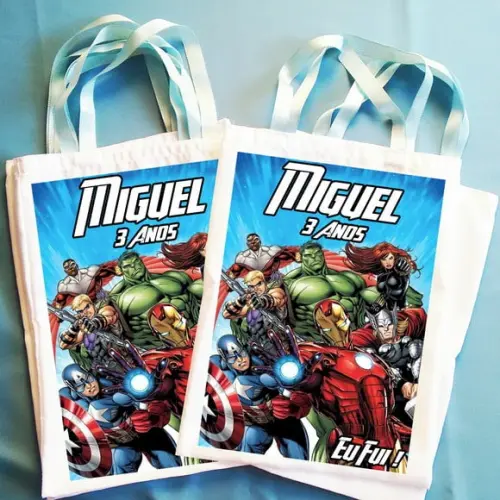 Kit com 15 Bolsinhas Sacolinhas Personalizadas Vingadores