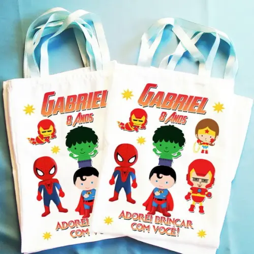 Kit com 20 Bolsinhas Sacolinhas Personalizadas Vingadores