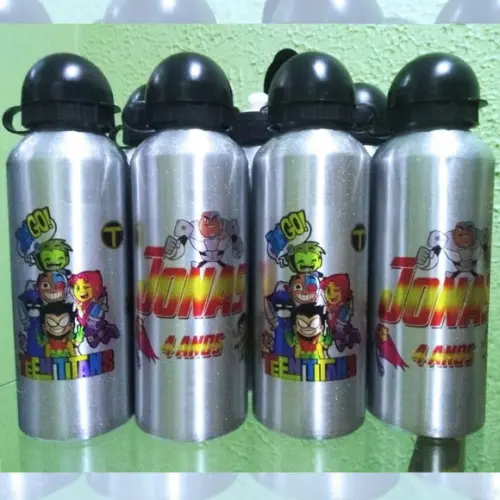 Squeezes em Alumínio 500 ml Personalizadas Jovens Titans