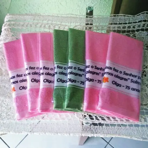 Toalhinha de Mãos Personalizada - Qualquer Tema!