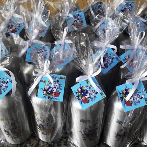 Squeezes em Alumínio 500 ml Personalizadas Jovens Titans